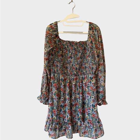 LC Lauren Conrad Smocked Floral Dress Large - Picture 8 of 9